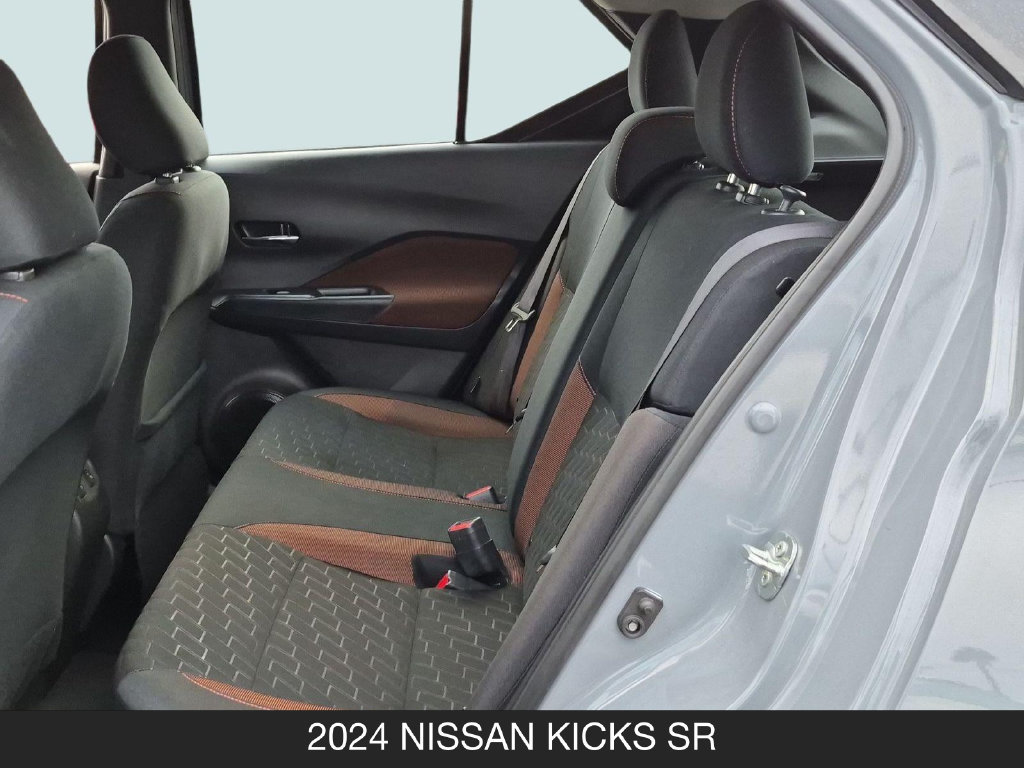 Certified 2024 Nissan Kicks SR FWD image 16