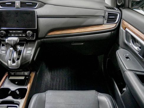 Used 2020 Honda CR-V Touring image 32