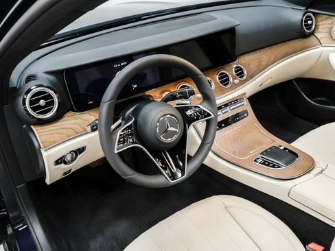 Used 2023 Mercedes-Benz E 350 4MATIC Sedan image 29