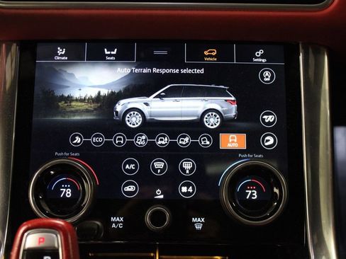 Used 2021 Land Rover Range Rover Sport SVR image 26