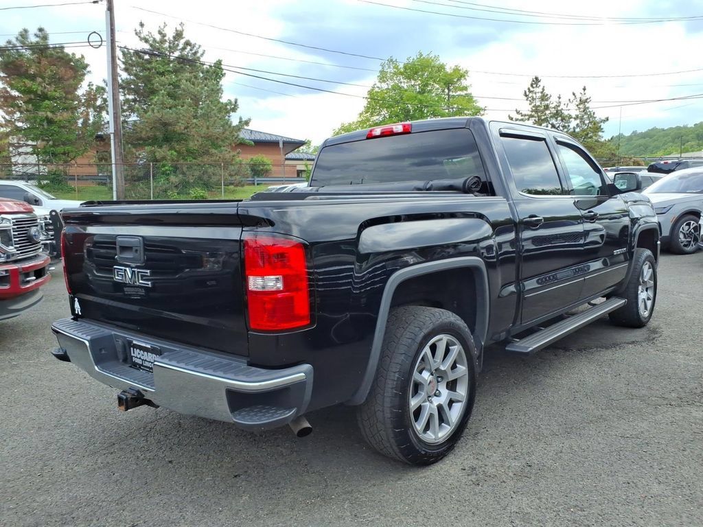Used 2017 GMC Sierra 1500 SLE w/ SLE Value Package AWD/4WD image 6