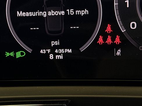 New 2026 Porsche Cayenne image 22