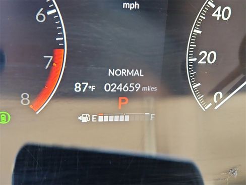 Certified 2023 Honda HR-V LX image 13