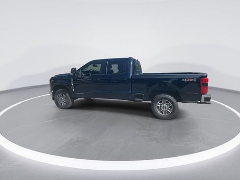 Used 2024 Ford F250 Lariat image 11