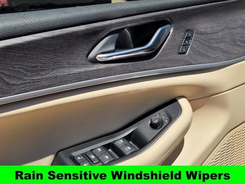 Used 2024 Jeep Grand Cherokee L Limited w/ Luxury Tech Group II AWD/4WD image 35