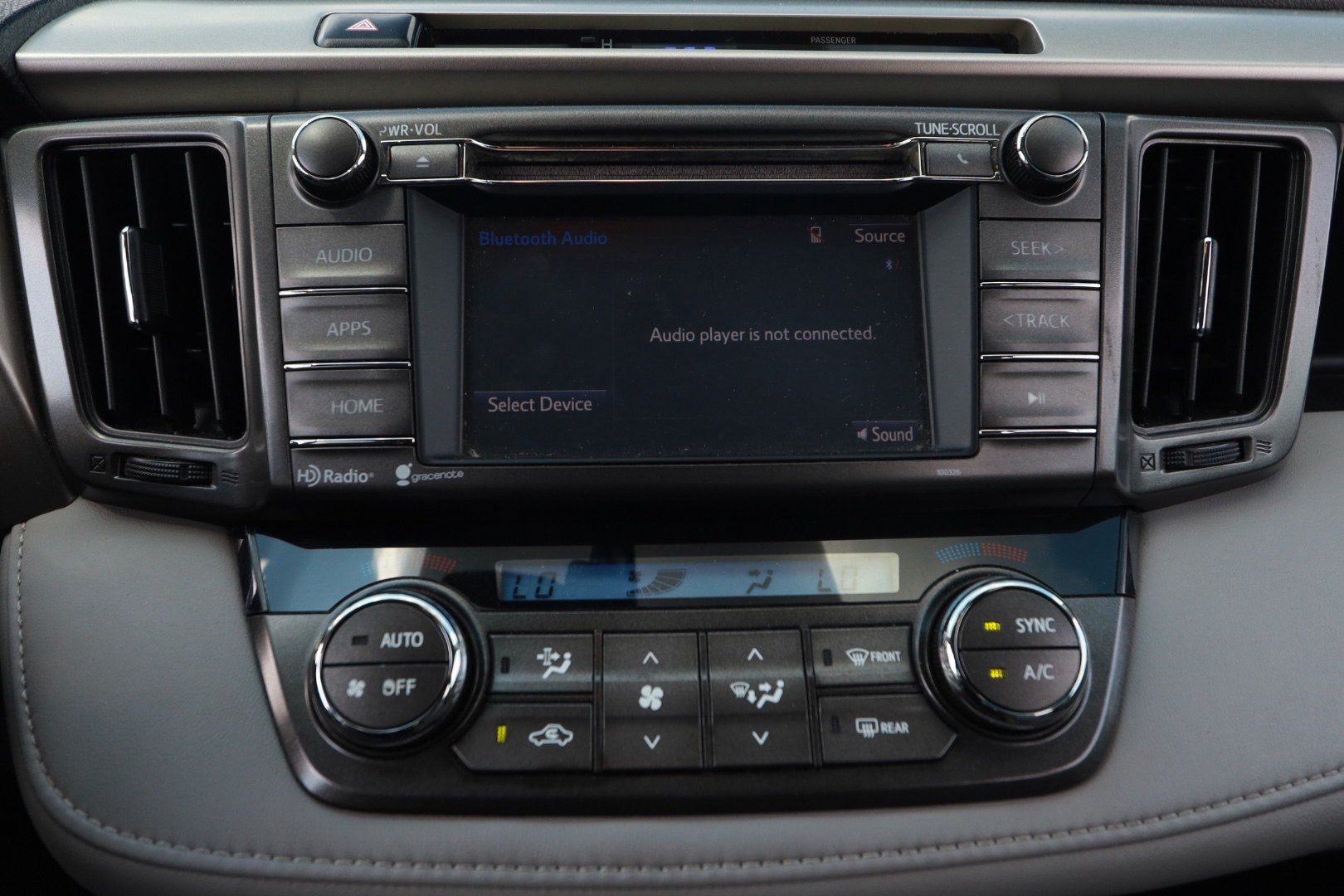 Used 2014 Toyota RAV4 XLE FWD image 13