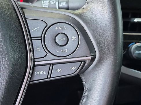 Used 2023 Toyota Camry XSE FWD image 18
