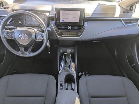 Used 2024 Toyota Corolla LE image 11