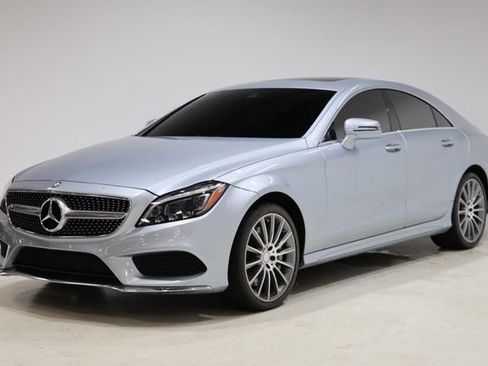 Used 2015 Mercedes-Benz CLS 550 4MATIC image 3
