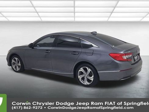 Used 2018 Honda Accord EX image 10