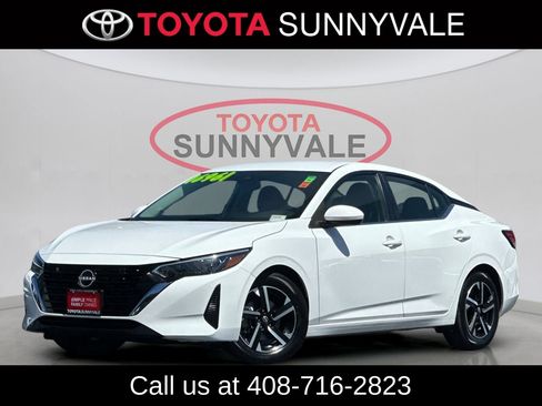 Used 2024 Nissan Sentra SV FWD image 1