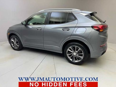 Used 2020 Buick Encore GX Select w/ Sport Touring Package AWD/4WD image 3
