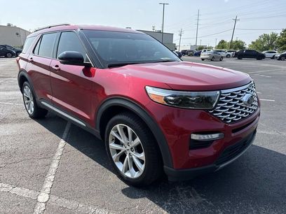 Used 2023 Ford Explorer Platinum w/ Technology Package