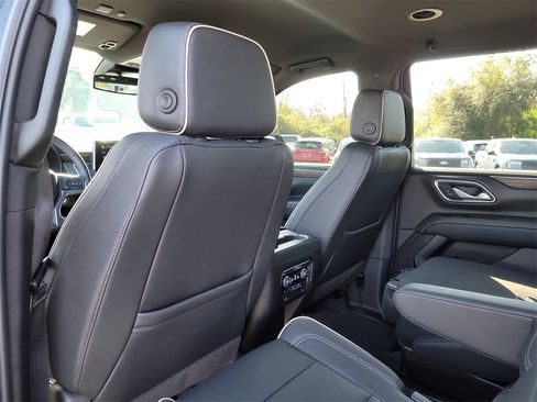 Used 2024 Chevrolet Tahoe Premier image 10