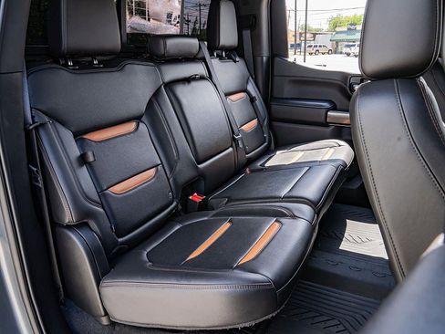 Used 2020 GMC Sierra 1500 AT4 w/ AT4 Premium Package image 19