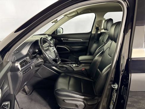 Used 2022 Kia Telluride LX AWD/4WD image 11