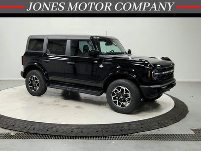 New 2026 Ford Bronco Outer Banks