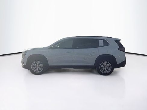 Used 2024 GMC Acadia Elevation AWD/4WD image 4
