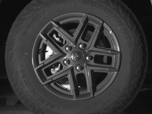 Used 2025 Jeep Wrangler Unlimited Sport AWD/4WD image 13