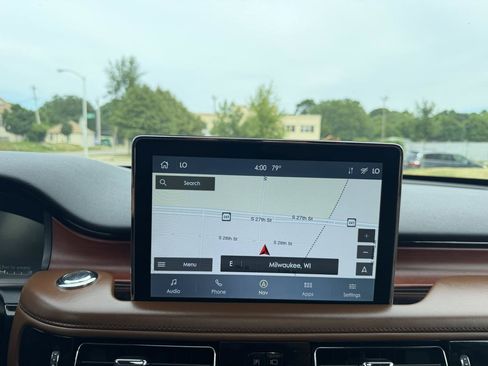 Used 2020 Lincoln Aviator Reserve w/ Equipment Group 201A AWD/4WD image 16