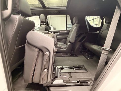 Used 2023 Chevrolet Tahoe RST w/ Luxury Package image 20