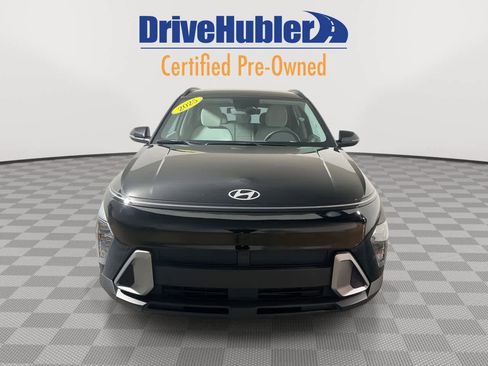 Used 2025 Hyundai Kona SEL image 3