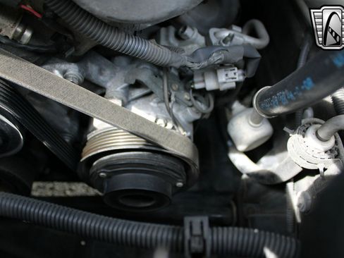 Used 2002 Lexus SC 430 Convertible image 23