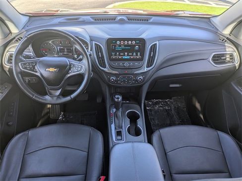 Used 2018 Chevrolet Equinox Premier image 19