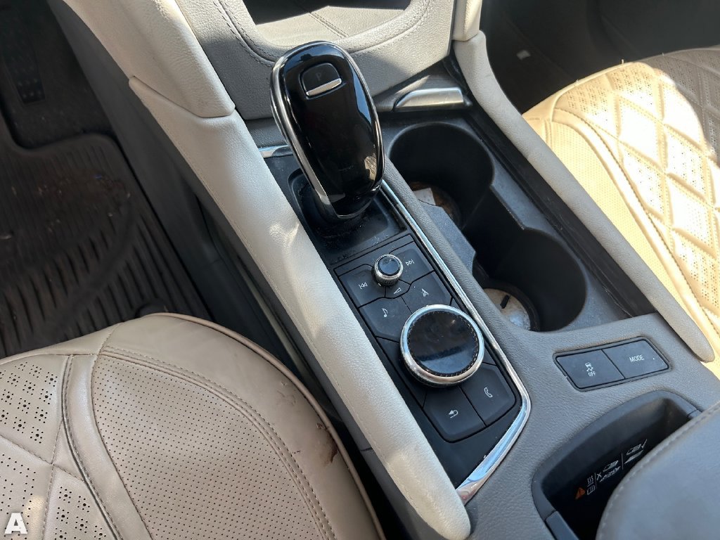 Used 2021 Cadillac XT5 Premium Luxury AWD/4WD image 8