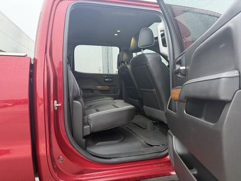 Used 2018 Chevrolet Silverado 2500 High Country w/ Duramax Plus Package image 12