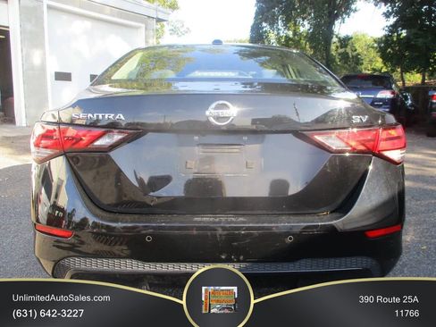 Used 2021 Nissan Sentra SV FWD image 3