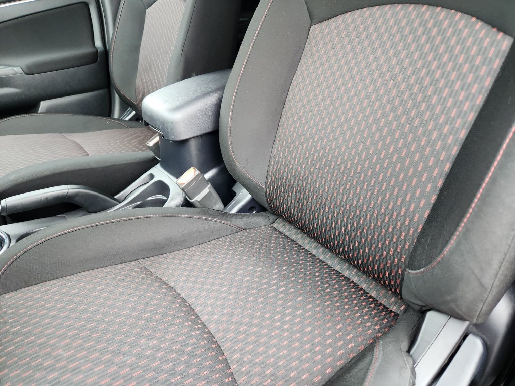 Used 2016 Mitsubishi Outlander Sport AWD image 14