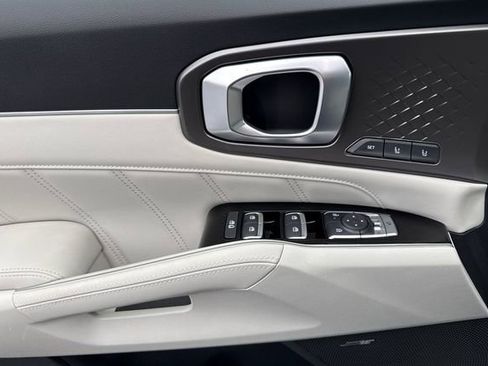 New 2026 Kia Sorento SX Prestige AWD/4WD image 12