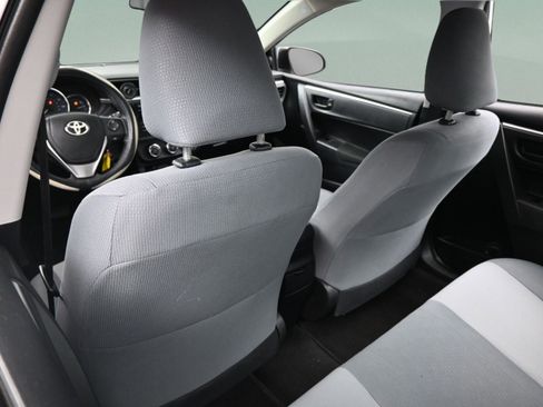 Used 2016 Toyota Corolla L FWD image 36
