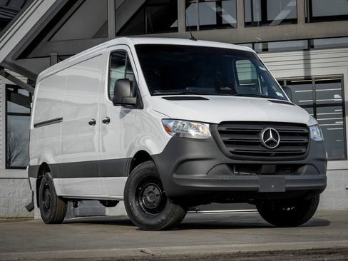Used 2026 Mercedes-Benz Sprinter 2500 image 1