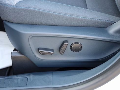 Used 2025 Ford Maverick XLT w/ XLT Luxury Package image 15