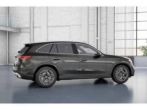 New 2025 Mercedes-Benz GLC 300 4MATIC image 18