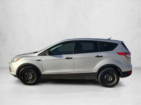 Used 2015 Ford Escape S image 9