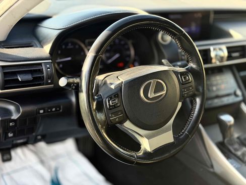 Used 2018 Lexus IS 300 w/ Accessory Package 2 RWD image 22