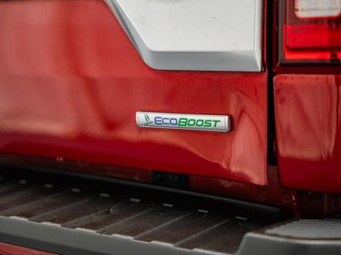 Used 2018 Ford F150 Platinum w/ Equipment Group 701A Luxury image 9