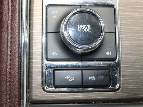 Used 2024 Ford Expedition Max Limited image 60