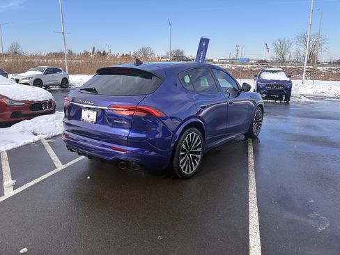 Used 2023 Maserati Grecale Modena image 7