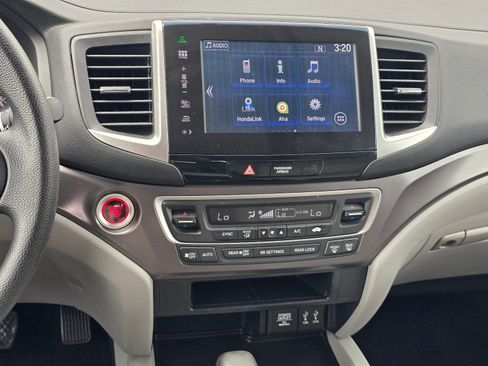 Used 2016 Honda Pilot EX image 15