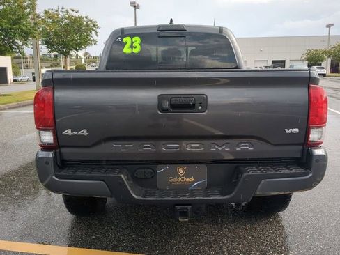 Used 2023 Toyota Tacoma SR5 AWD/4WD image 5