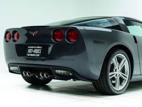 Used 2009 Chevrolet Corvette Coupe w/ Z51 Performance Package image 14