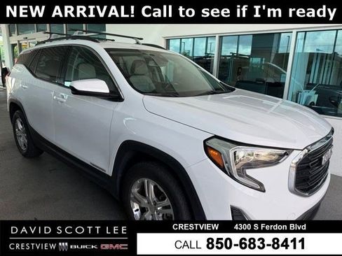 Used 2020 GMC Terrain SLE w/ Driver Convenience Package FWD image 1