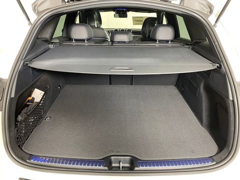 Used 2026 Mercedes-Benz GLC 300 4MATIC image 29