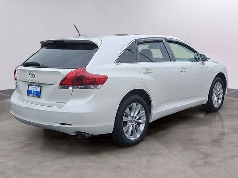 Used 2014 Toyota Venza LE w/ LE Preferred Package AWD/4WD image 4