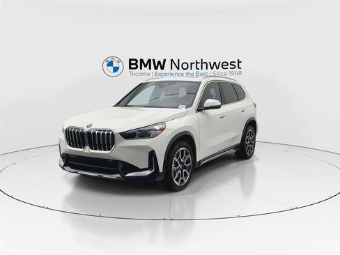 New 2026 BMW X1 xDrive28i w/ Convenience Package AWD/4WD image 9
