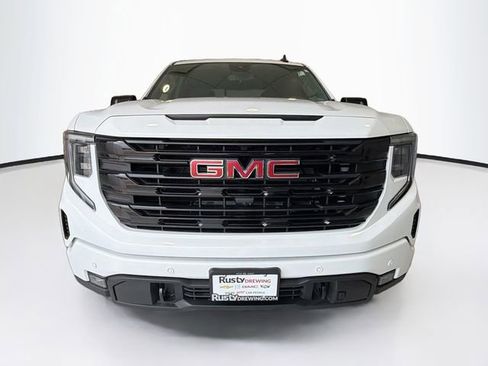 Used 2026 GMC Sierra 1500 Elevation w/ Elevation Premium Package AWD/4WD image 2